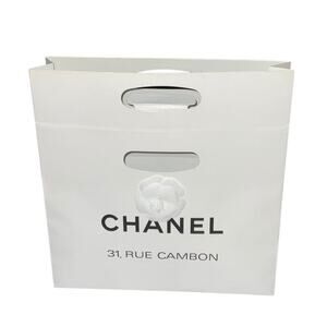Chanel White Medium Gift bag with Organza Camellia flower
